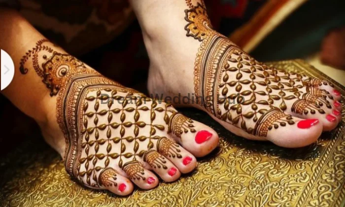 Mehandi Artist  Tattoo Artist Shop